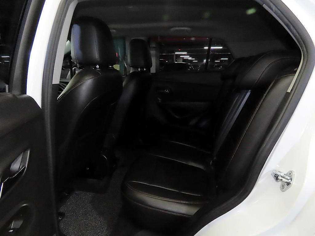Chevrolet Trax - Vista 9