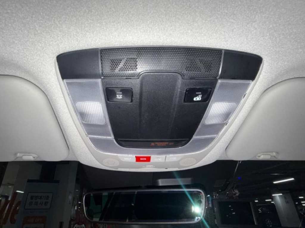 KIA Niro 2023 Negro - Importación desde Corea - HF Imports Iquique - Foto 18
