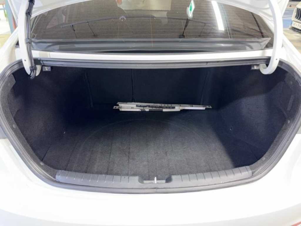 HYUNDAI Avante 2015 Blanco - Importación desde Corea - HF Imports Iquique - Foto 20