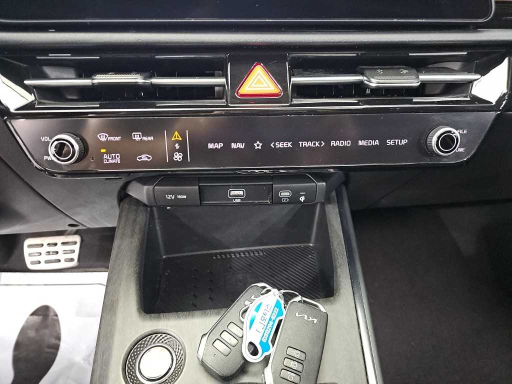 KIA Niro - Vista 12