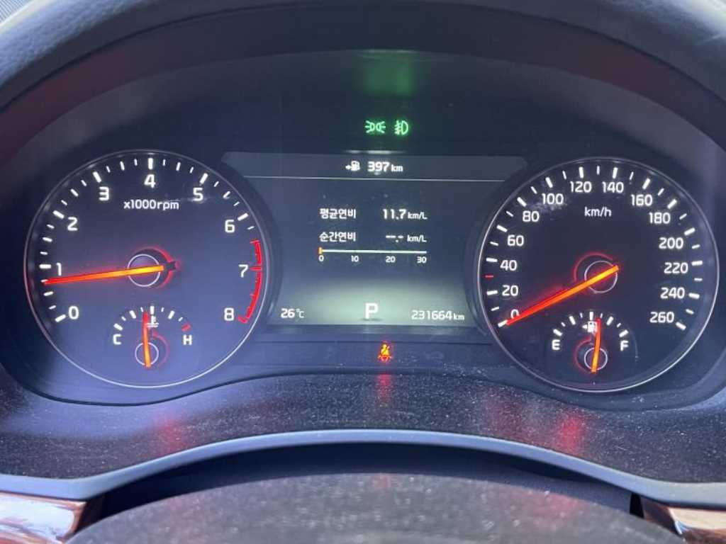 KIA K7 - Vista 9