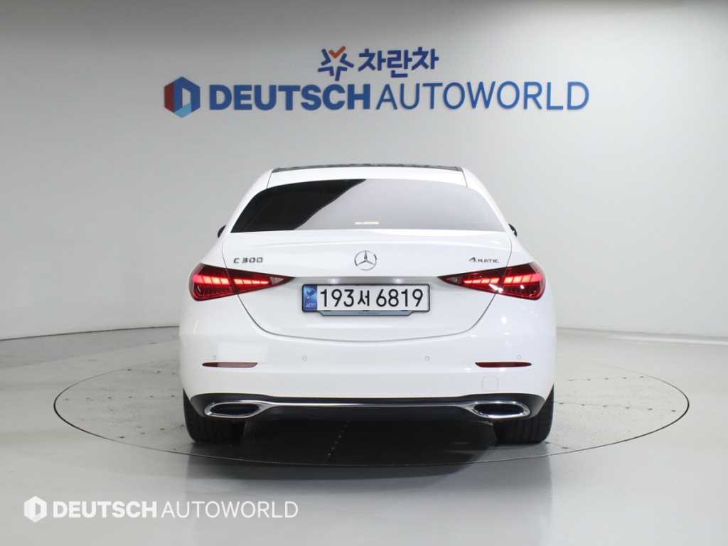 Mercedes Benz C Class - Vista 6