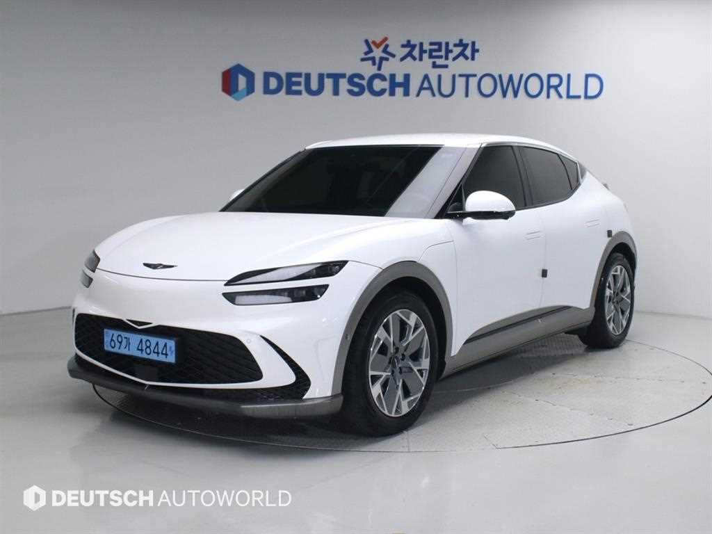 Genesis GV60 2022 Blanco - Importación desde Corea - HF Imports Iquique - Foto 1