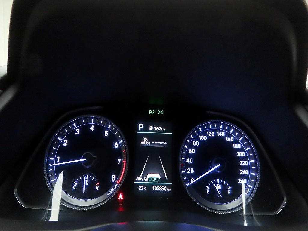 HYUNDAI Sonata - Vista 8