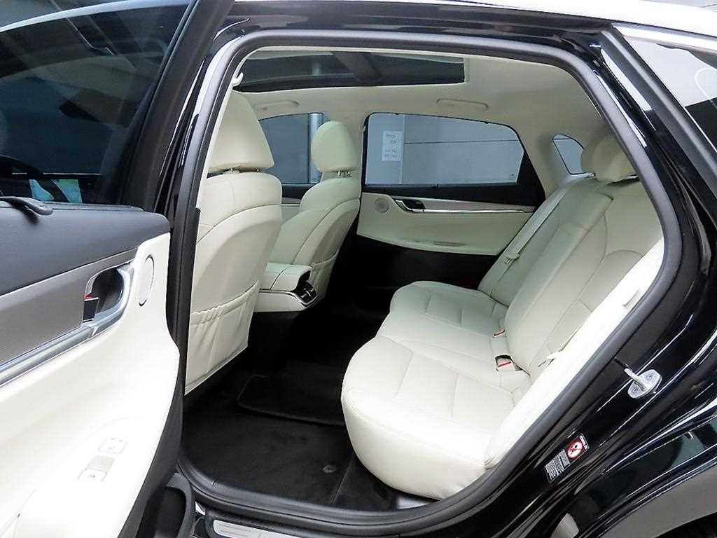 HYUNDAI Grandeur - Vista 8
