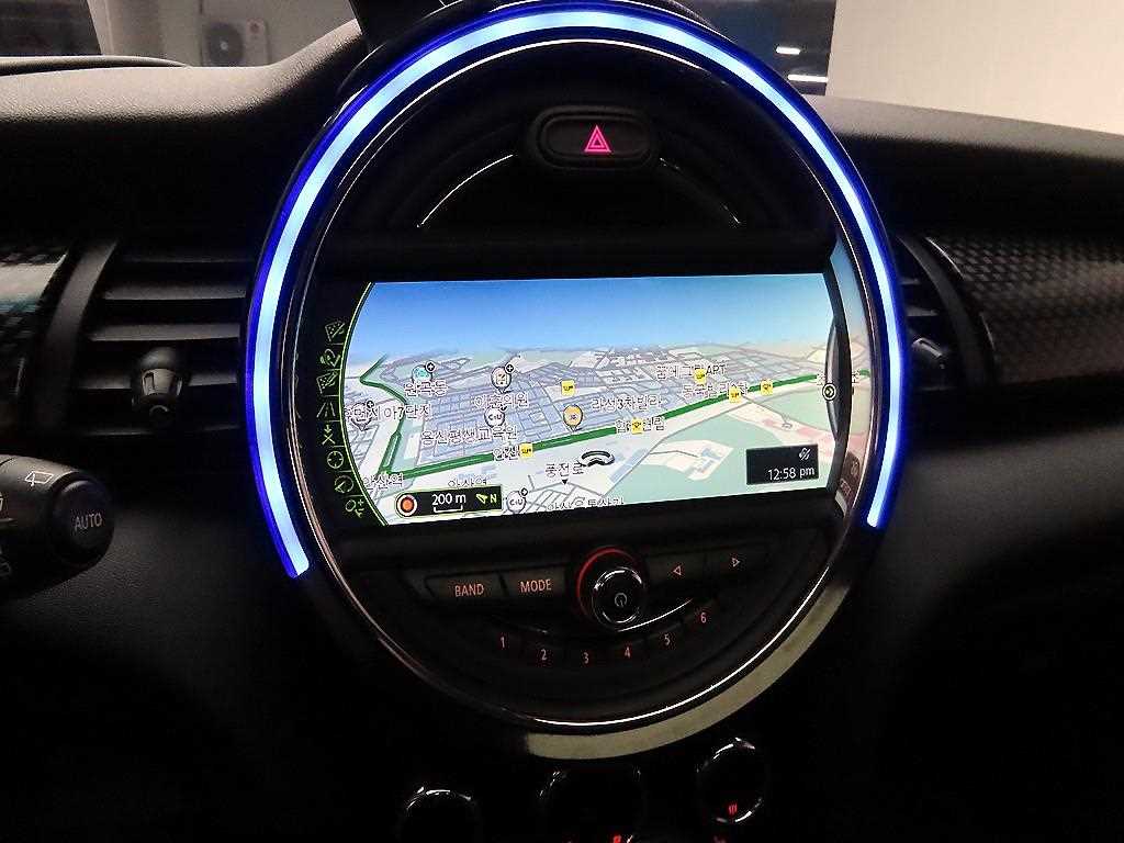 Mini Cooper - Vista 11