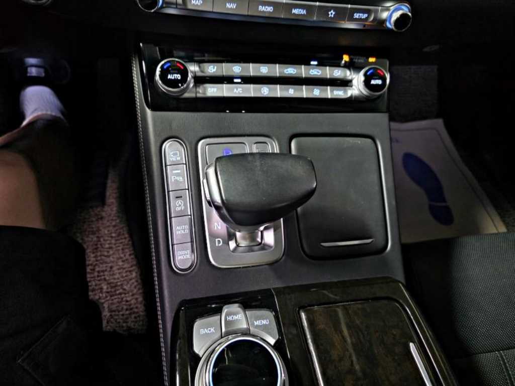Genesis G90 2020 Negro - Importación desde Corea - HF Imports Iquique - Foto 19