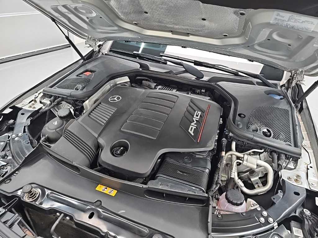 Mercedes Benz AMG GT - Vista 7