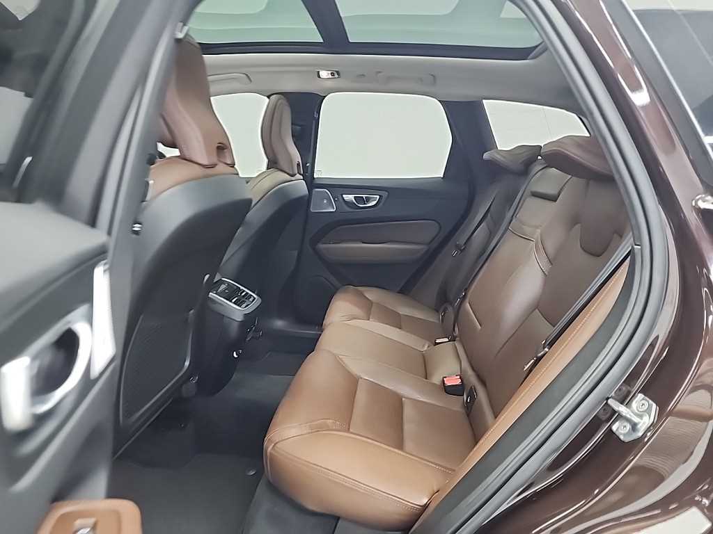 Volvo XC60 2019 Café - Importación desde Corea - HF Imports Iquique - Foto 14