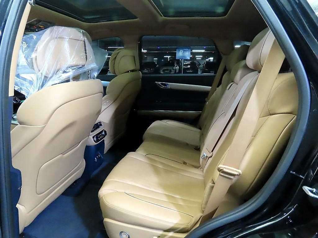 Genesis GV80 - Vista 9