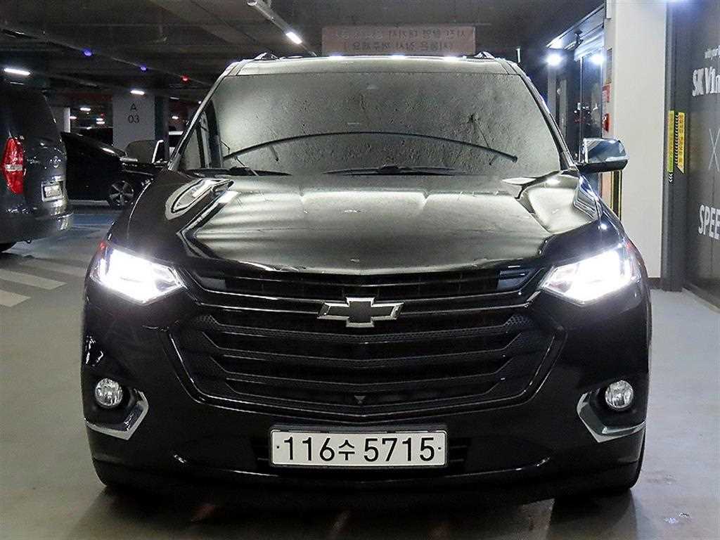 Chevrolet Travers - Vista 2