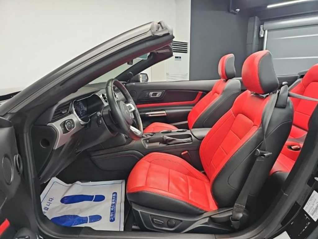 Ford Mustang 2022 Negro - Importación desde Corea - HF Imports Iquique - Foto 18