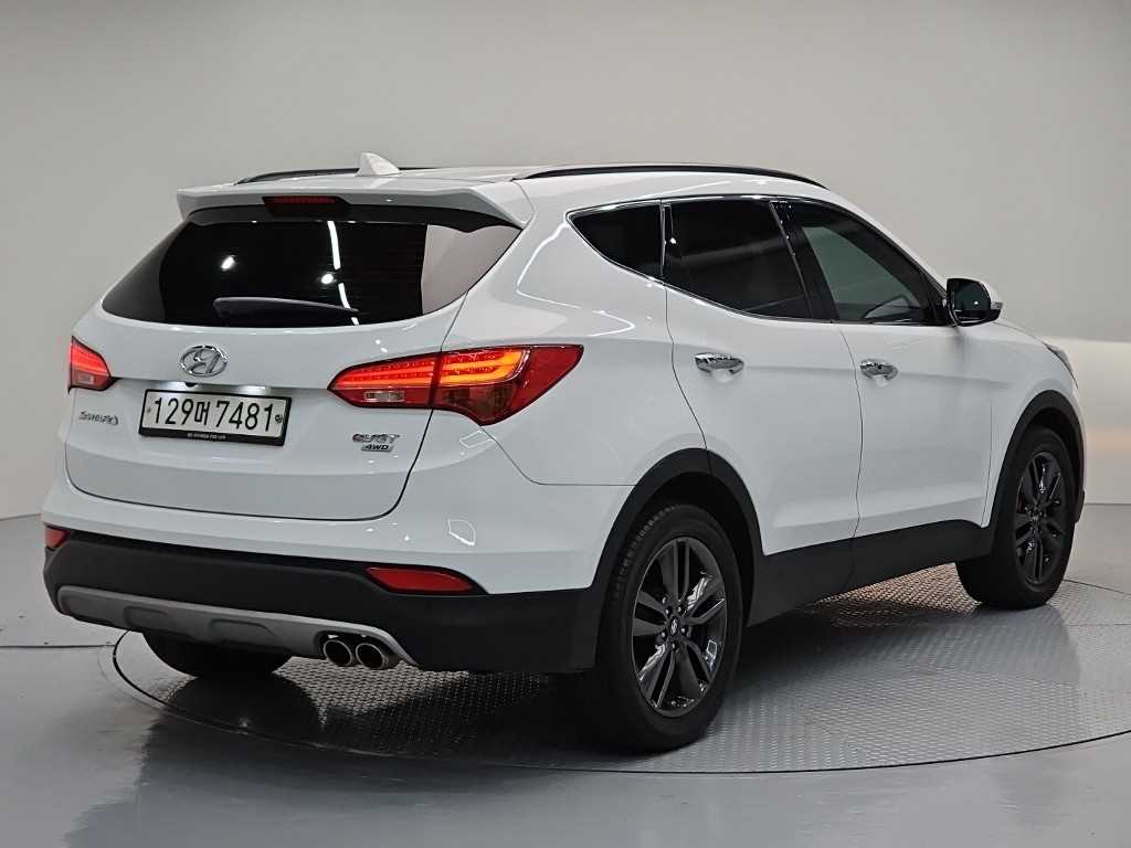 HYUNDAI Santa Fe - Vista 6