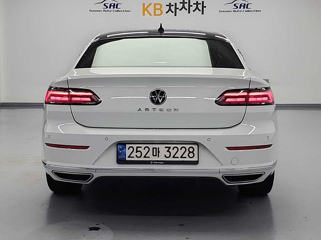 Volkswagen Arteon - Vista 6