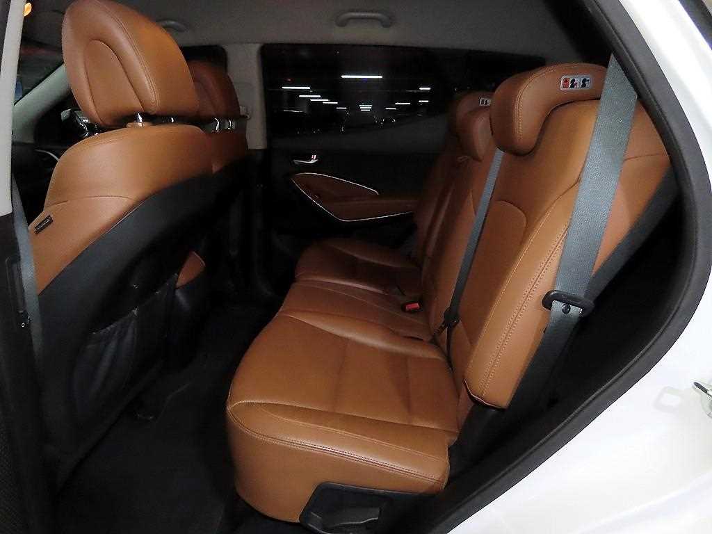 HYUNDAI Santa Fe - Vista 9