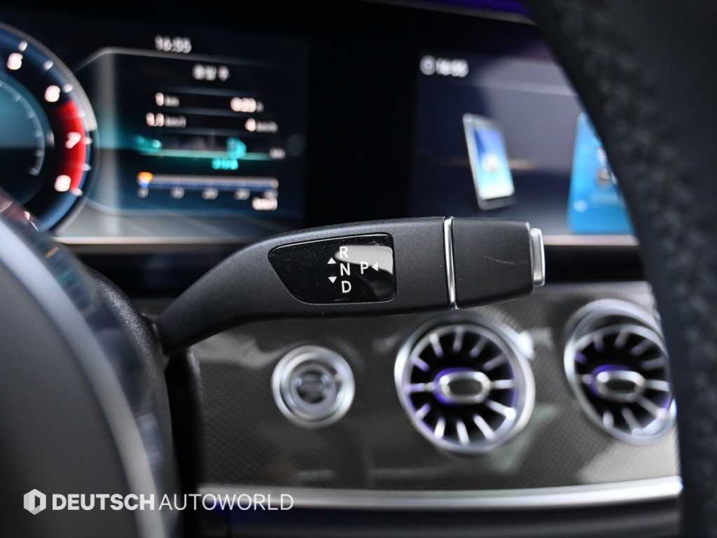 Mercedes Benz E class - Vista 11