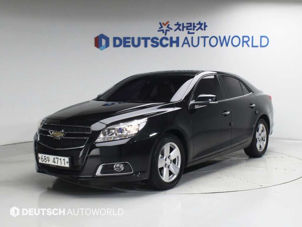 Chevrolet Malibu - Vista 3