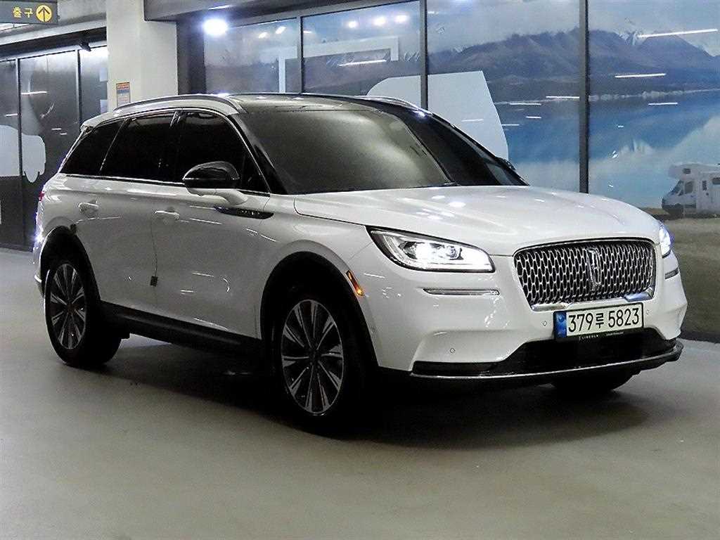 Lincoln Corsair