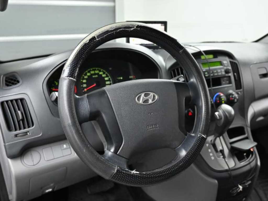 HYUNDAI Starex 2015 Plateado - Importación desde Corea - HF Imports Iquique - Foto 15