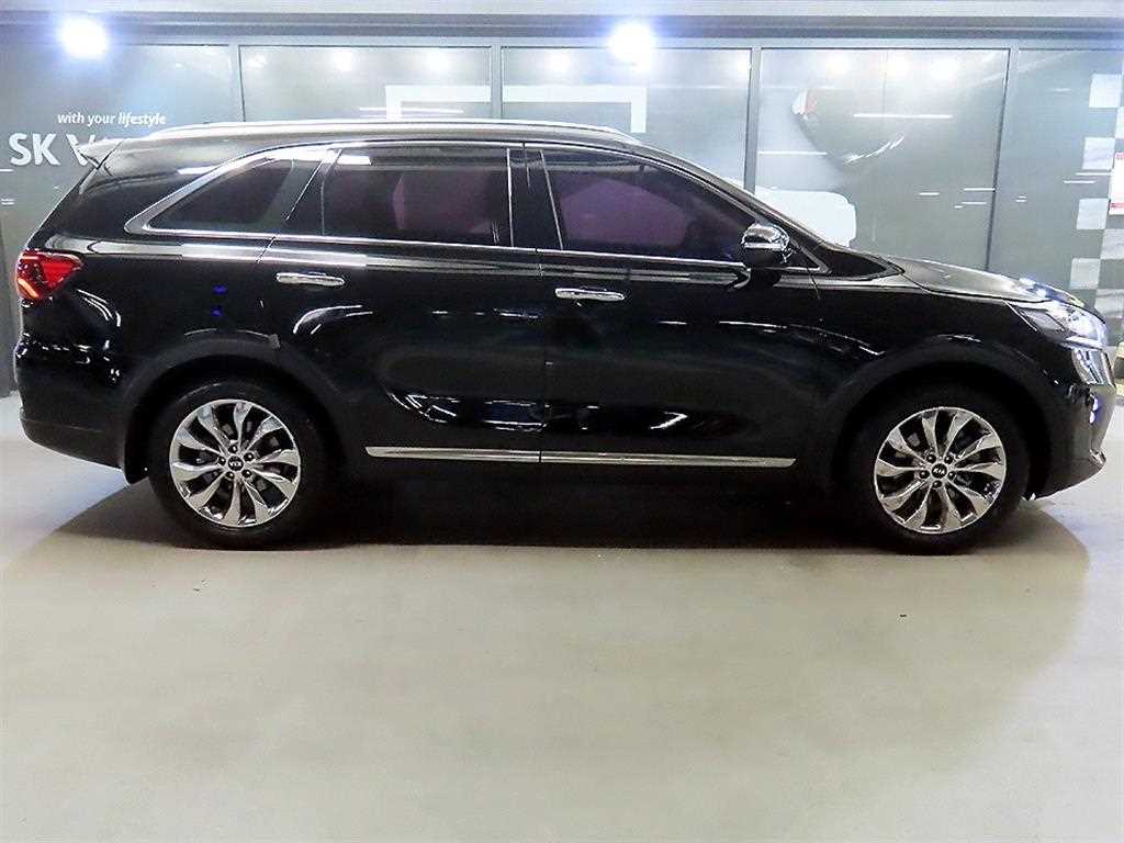 KIA Sorento - Vista 3