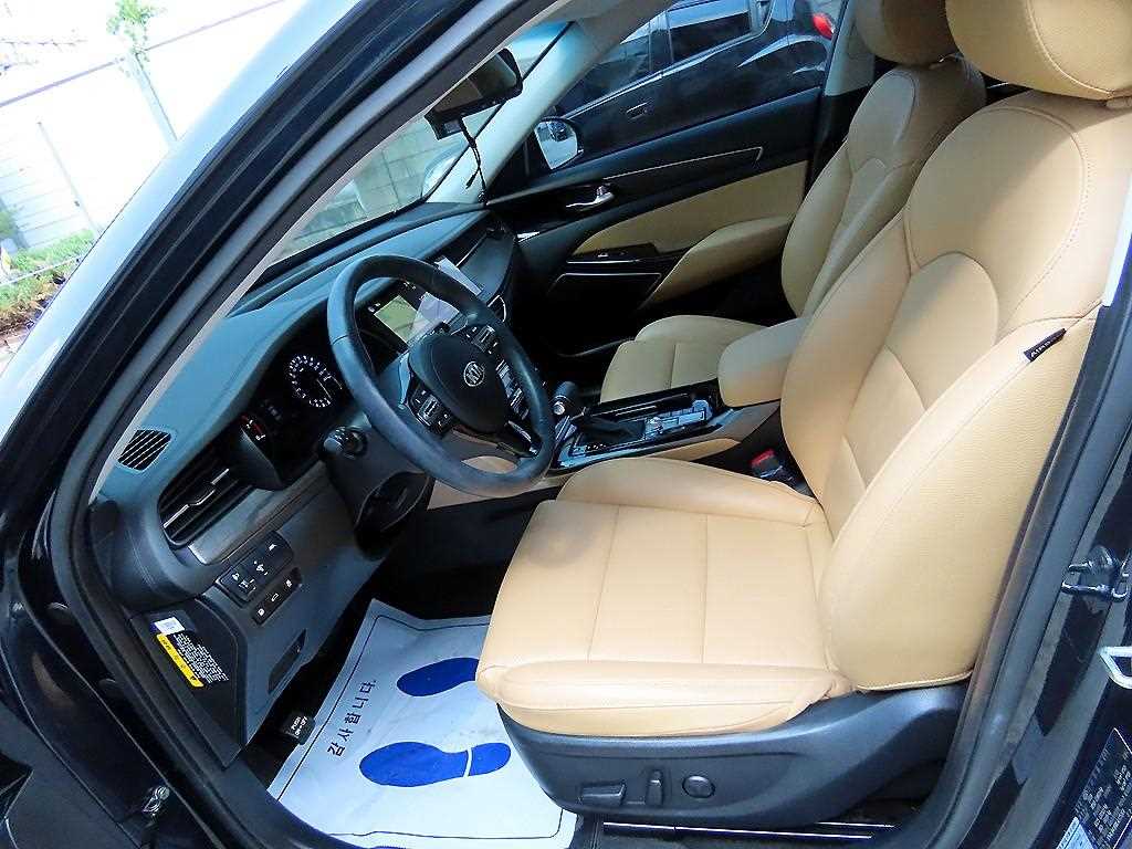 KIA K7 - Vista 7