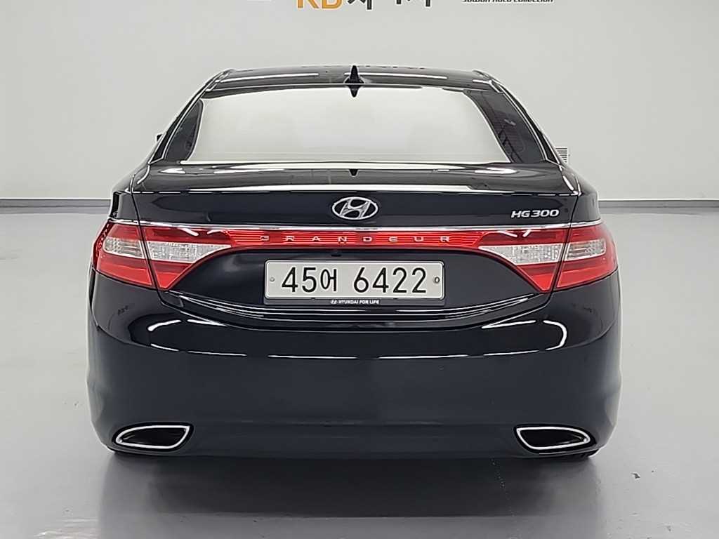 HYUNDAI Grandeur - Vista 3