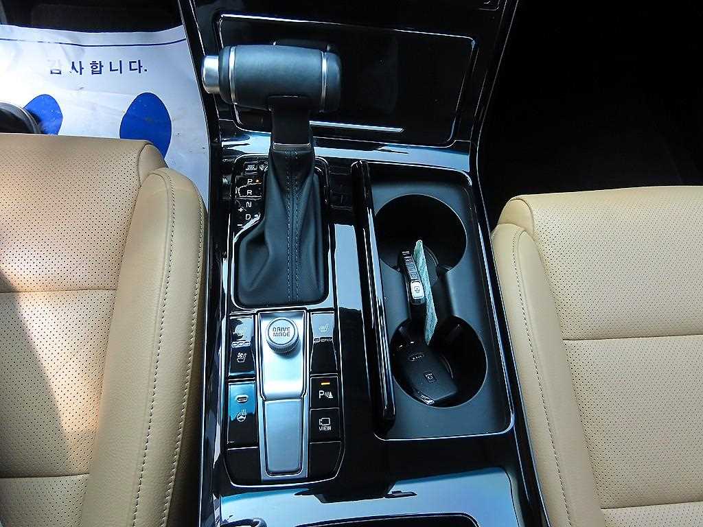 KIA K7 - Vista 12