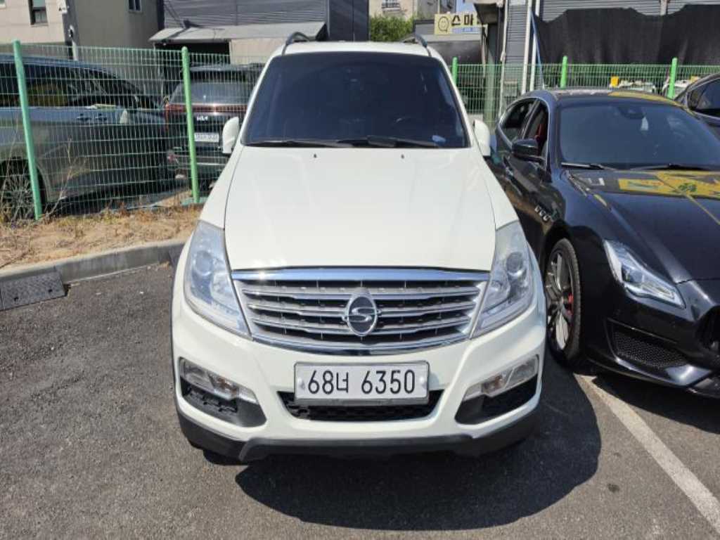 Ssangyong Rexton 2012 Blanco - Importación desde Corea - HF Imports Iquique - Foto 1