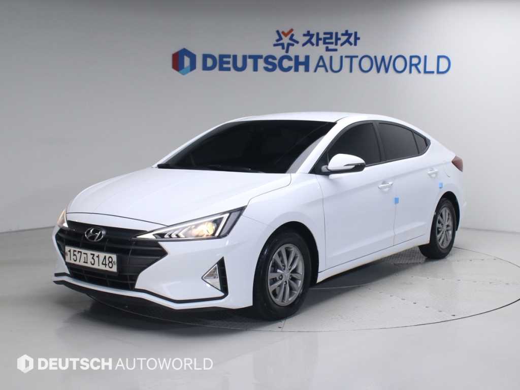 HYUNDAI Avante 2019 Blanco - Importación desde Corea - HF Imports Iquique - Foto 1