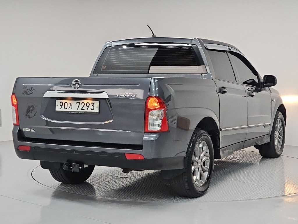 Ssangyong Korando - Vista 6