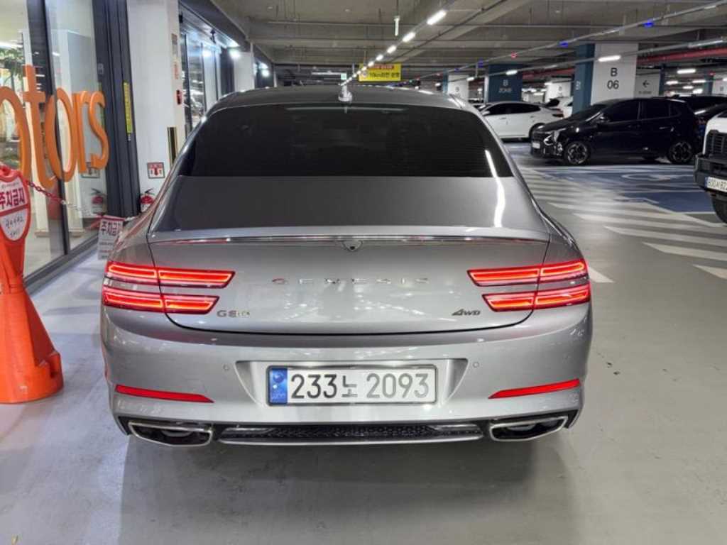 Genesis G80 - Vista 7