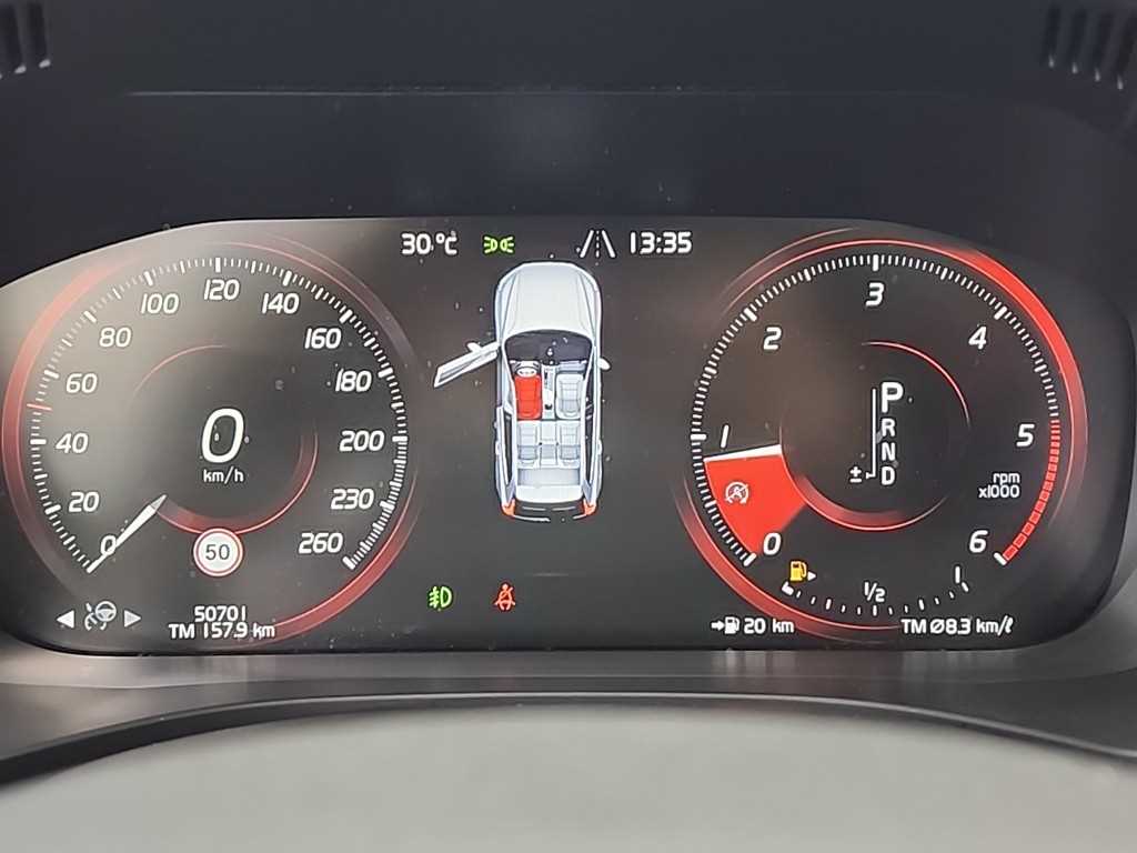 Volvo XC60 - Vista 8