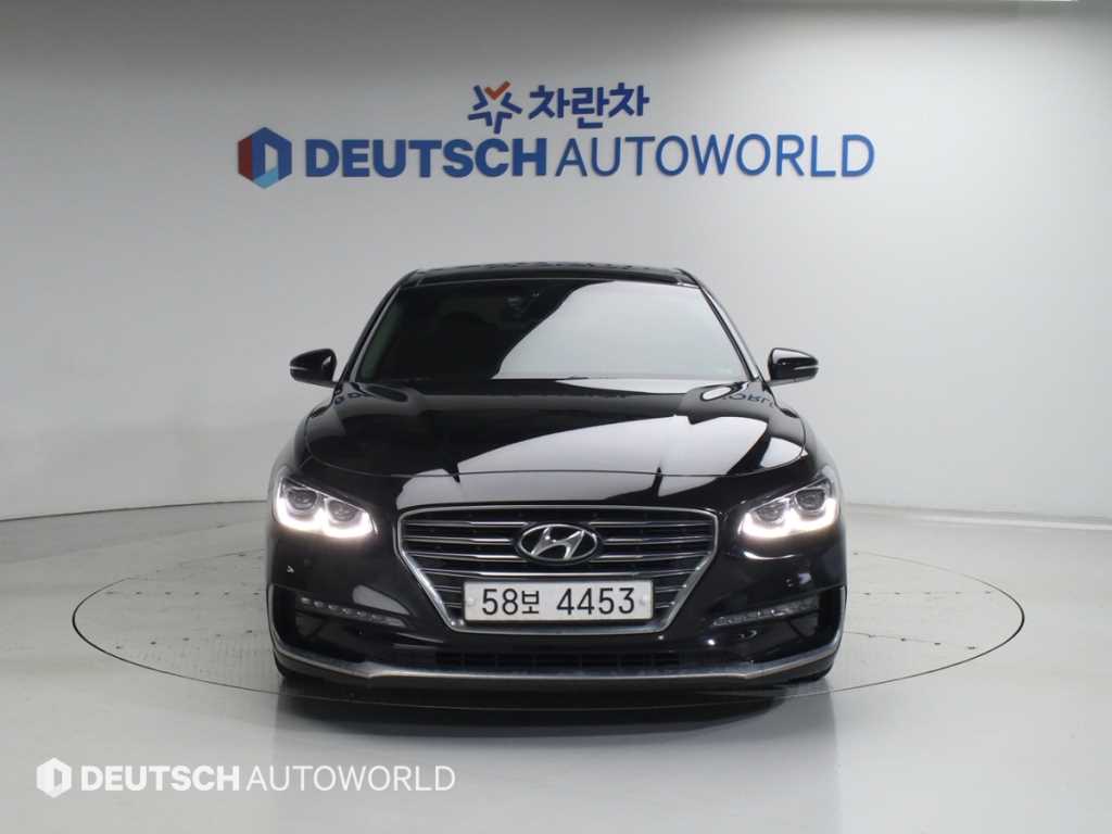 HYUNDAI Grandeur - Vista 3