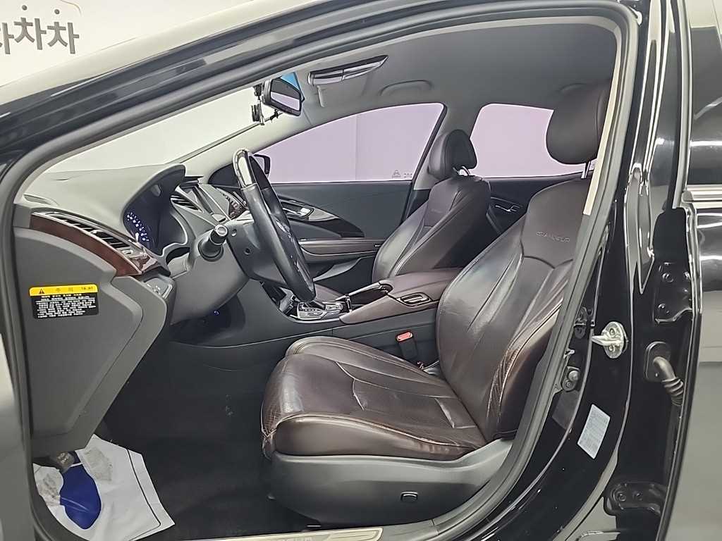 HYUNDAI Grandeur 2011 Negro - Importación desde Corea - HF Imports Iquique - Foto 13