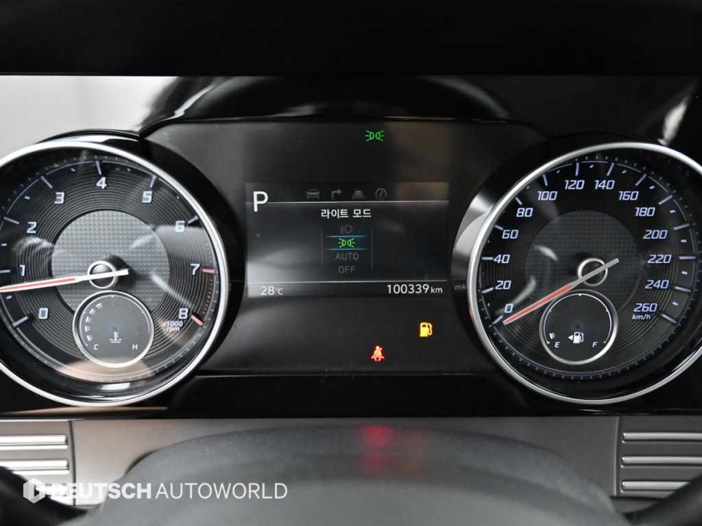 HYUNDAI Grandeur - Vista 10