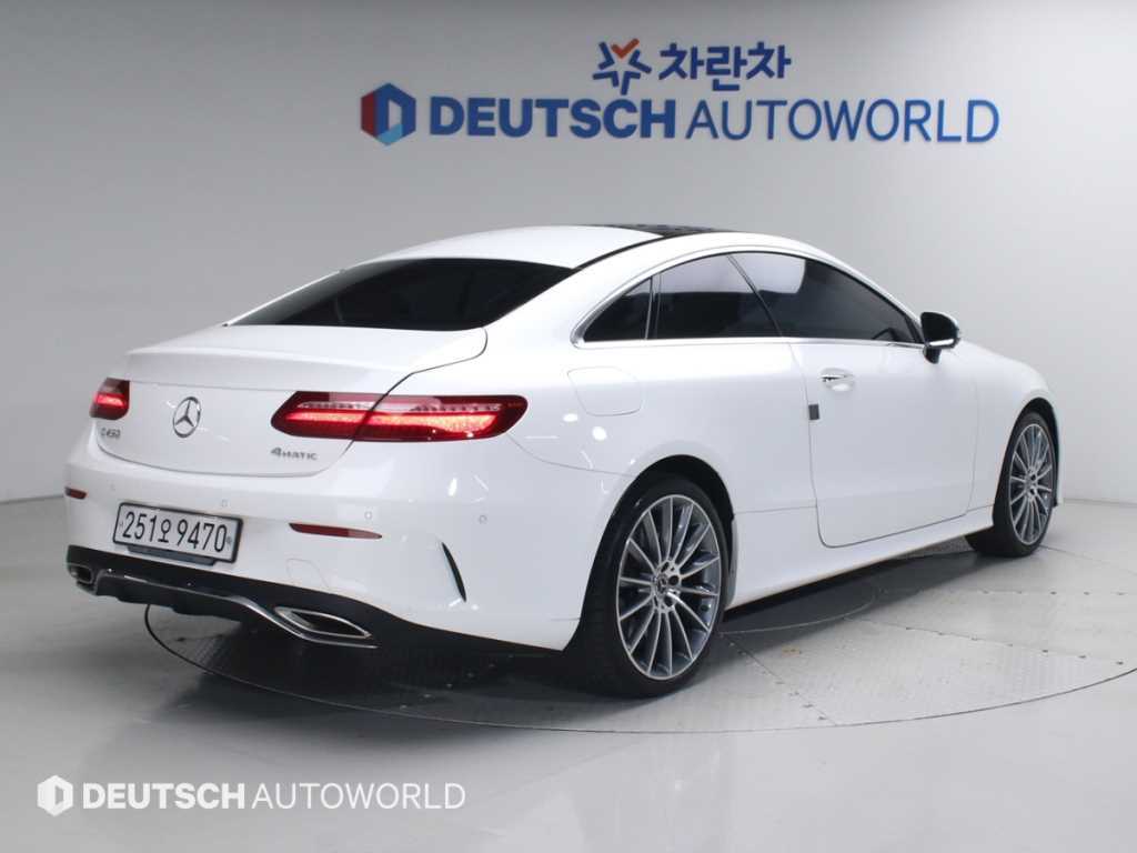 Mercedes Benz E class - Vista 2