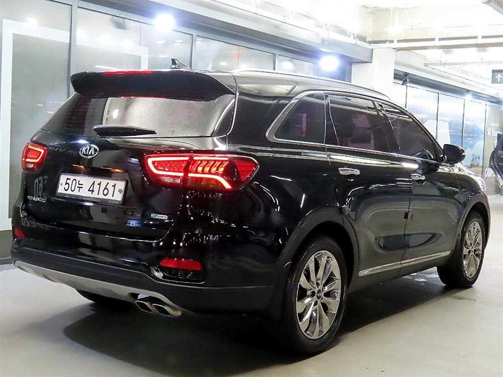 KIA Sorento - Vista 6