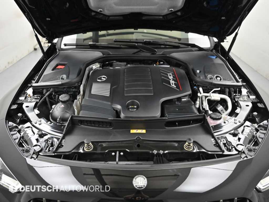 Mercedes Benz AMG GT - Vista 8