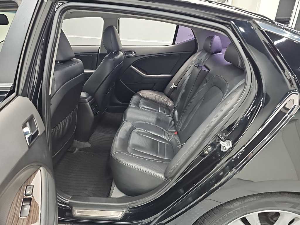 KIA K5 2012 Negro - Importación desde Corea - HF Imports Iquique - Foto 14