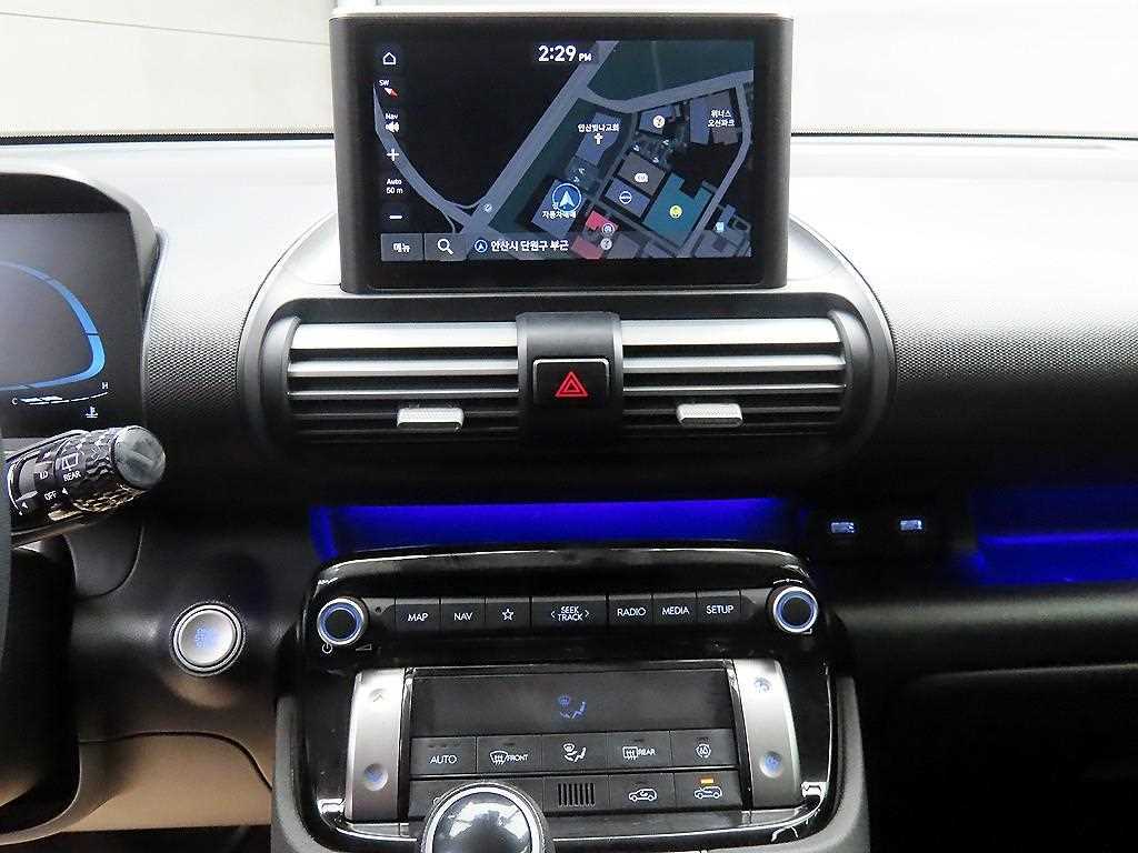 HYUNDAI Casper - Vista 9