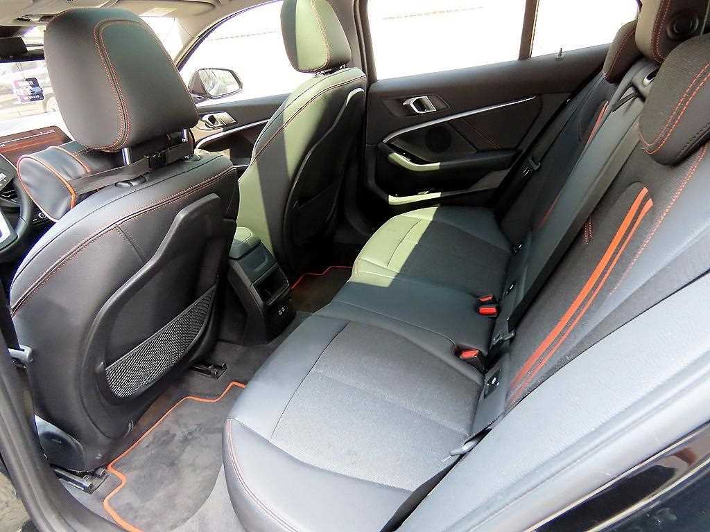 BMW 1 series - Vista 8