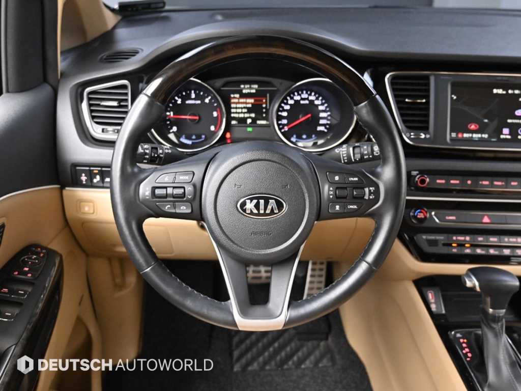 KIA Carnival 2019 Blanco - Importación desde Corea - HF Imports Iquique - Foto 15