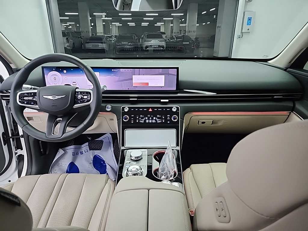 Genesis GV80 - Vista 9