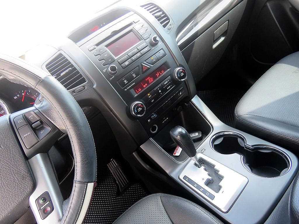 KIA Sorento 2011 Blanco - Importación desde Corea - HF Imports Iquique - Foto 13