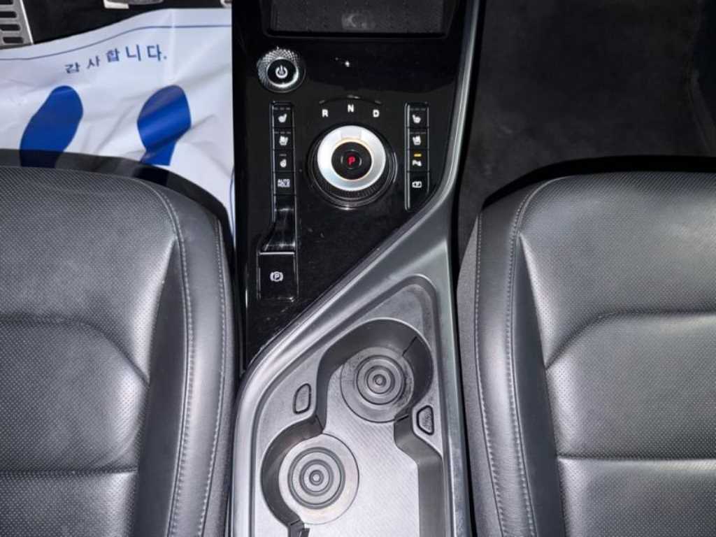 KIA Niro 2023 Negro - Importación desde Corea - HF Imports Iquique - Foto 13