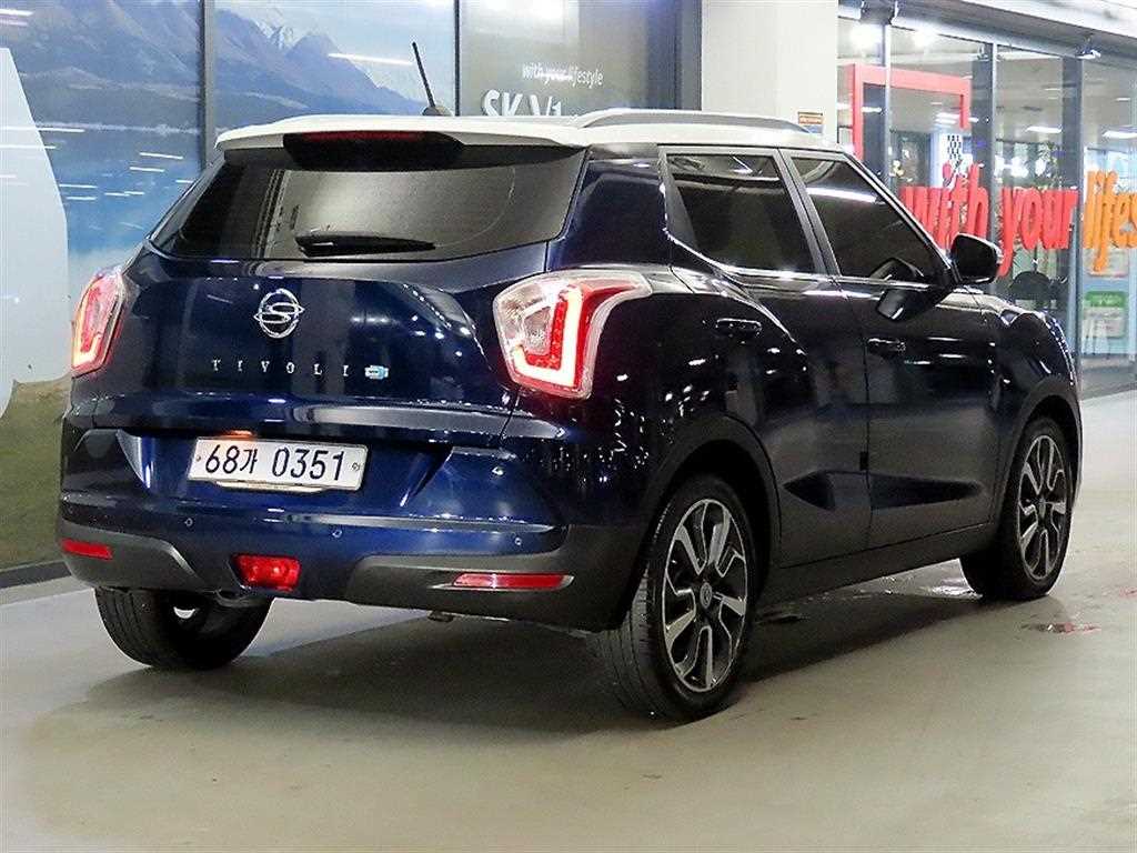 Ssangyong Tivoli - Vista 6