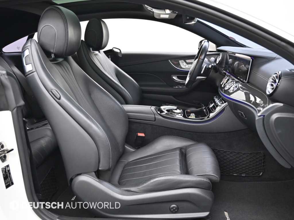 Mercedes Benz E class - Vista 12