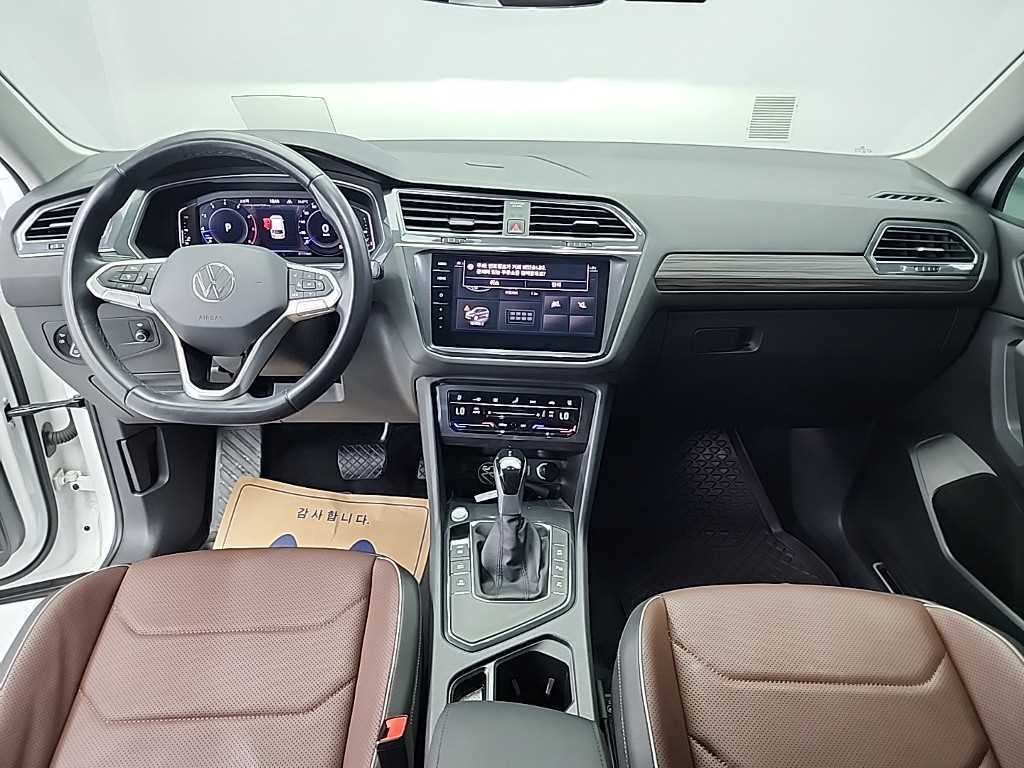 Volkswagen Tiguan - Vista 9