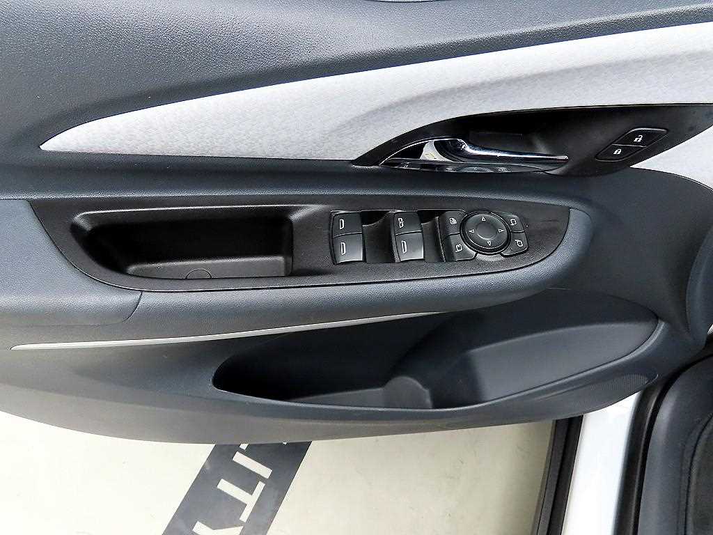 Chevrolet Bolt - Vista 12