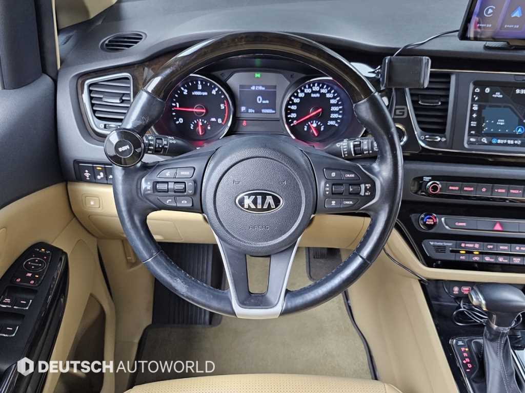 KIA Carnival 2018 Negro - Importación desde Corea - HF Imports Iquique - Foto 15